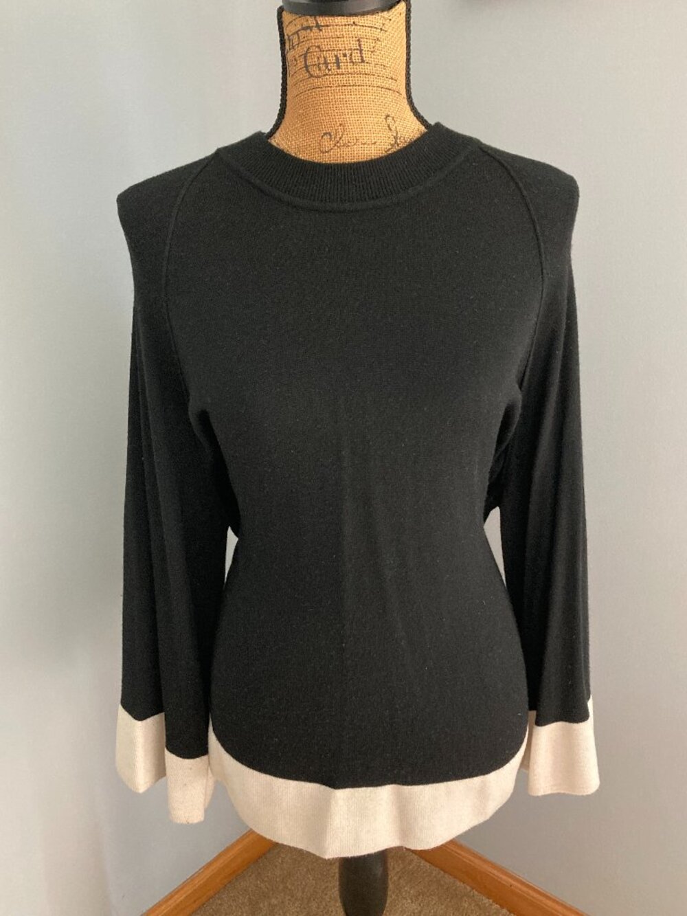 Victoria Beckham for Target Black Sweater with Cream Trim Women Size 3X